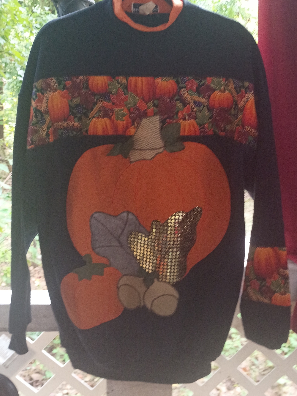 Vintage Shane Lee Women's Black and Orange Pumpkin Appliqué Sweater